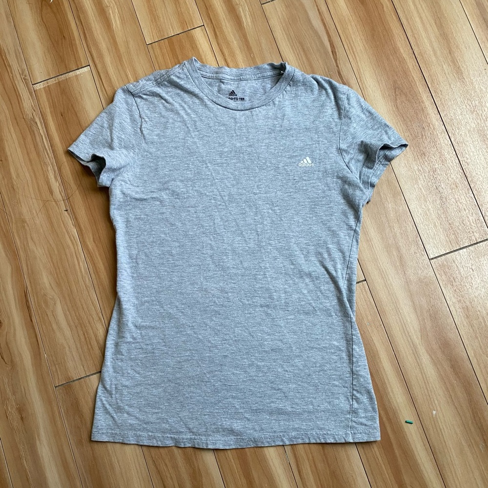 NWOT adidas to go tee